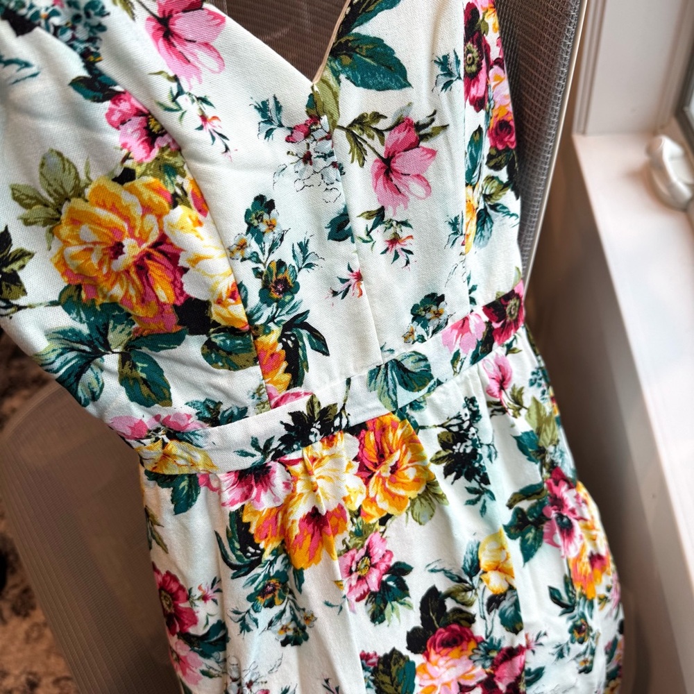 🌸 🌺 Floral Mini Dress Wedding Guest Sz 3 (XS S) Pale Mint Background Cottage